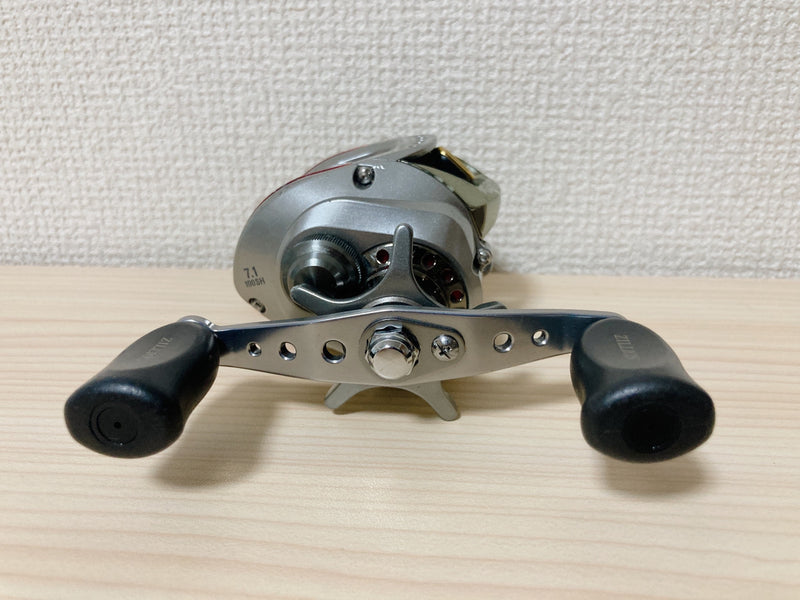 Daiwa Baitcasting Reel TEAM Daiwa ZILLION 100SH 7.1:1 Right Handle