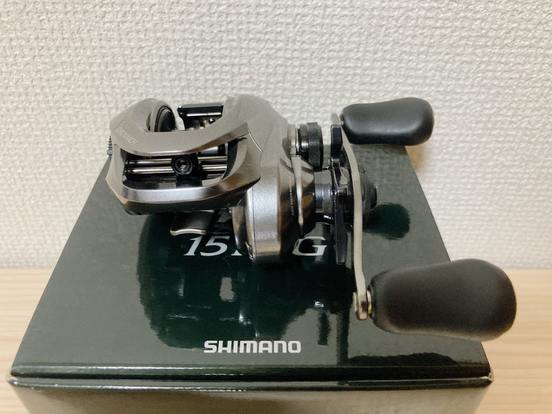 Shimano Baitcasting Reel 17 CHRONARCH MGL 151HG LEFT 7.1