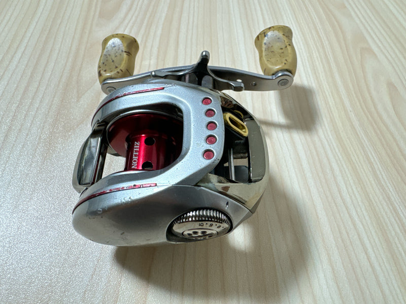 Daiwa Baitcasting Reel TEAM Daiwa ZILLION 100SHL Left Handle