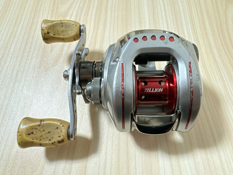 Daiwa Baitcasting Reel TEAM Daiwa ZILLION 100SHL Left Handle