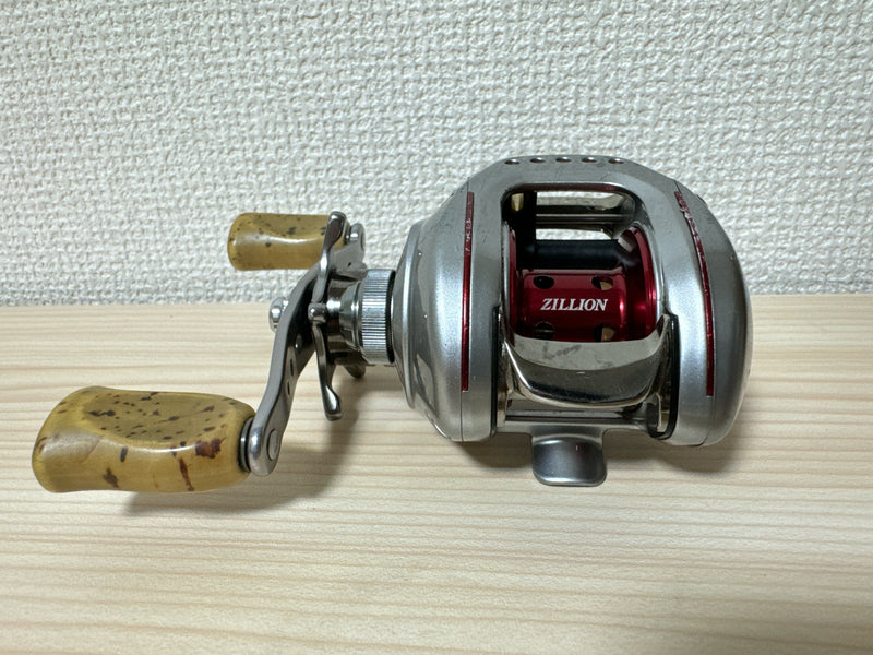 Daiwa Baitcasting Reel TEAM Daiwa ZILLION 100SHL Left Handle