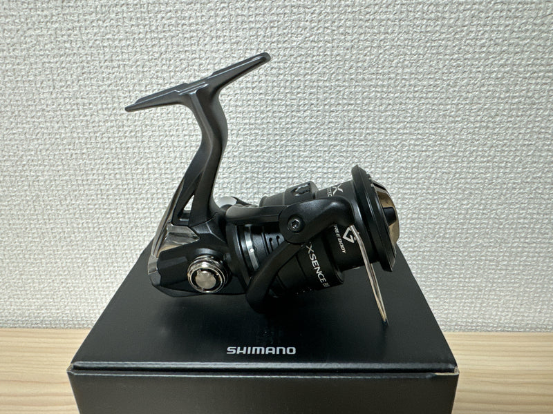 Shimano Spinning Reel 20 EXSENCE BB 4000MHG Gear Ratio 5.8:1 Fishing Reel IN BOX