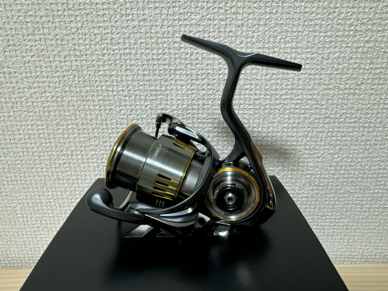 Daiwa Spinning Reel 23 AIRITY LT2000S-P 4.9:1 Fishing Reel IN BOX