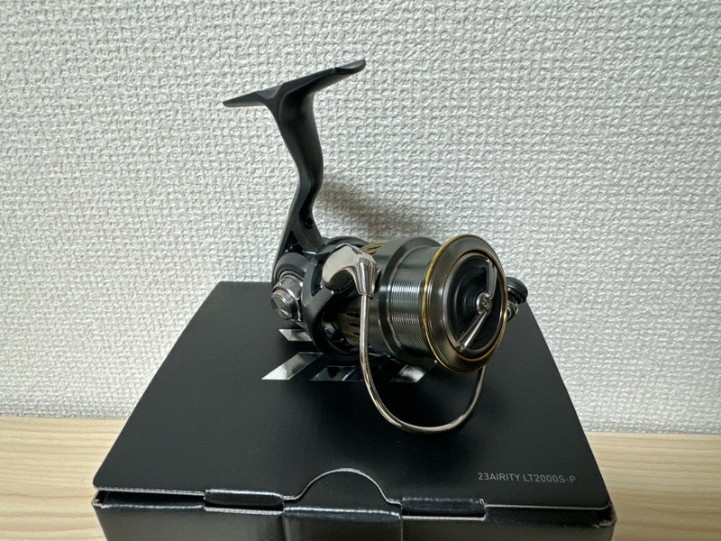 Daiwa Spinning Reel 23 AIRITY LT2000S-P 4.9:1 Fishing Reel IN BOX