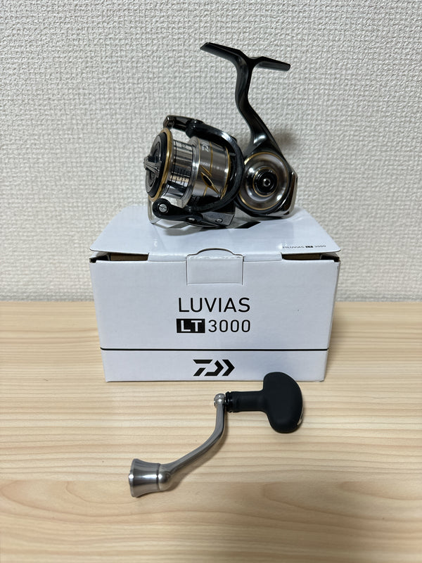 Daiwa Spinning Reel 20 LUVIAS LT3000 Gear Ratio 5.2:1 Fishing Reel IN BOX