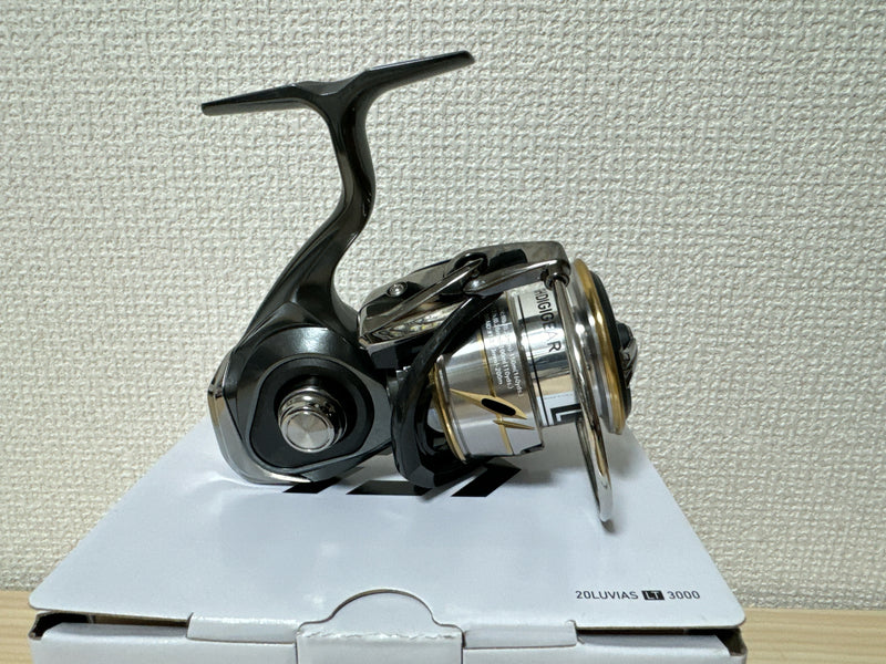 Daiwa Spinning Reel 20 LUVIAS LT3000 Gear Ratio 5.2:1 Fishing Reel IN BOX