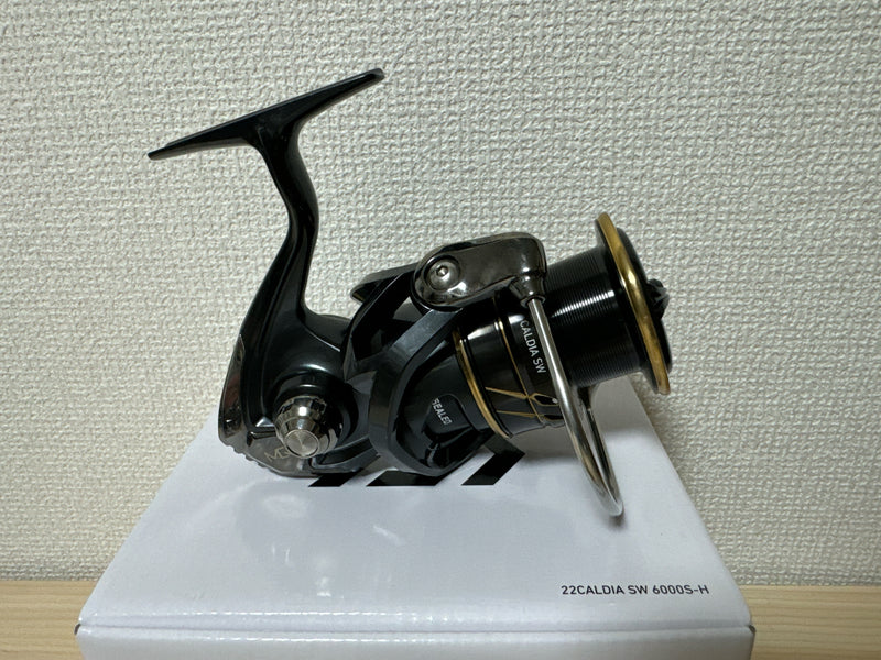 Daiwa Spinning Reel 22 CALDIA SW 6000S-H Gear Ratio 5.7:1 IN BOX