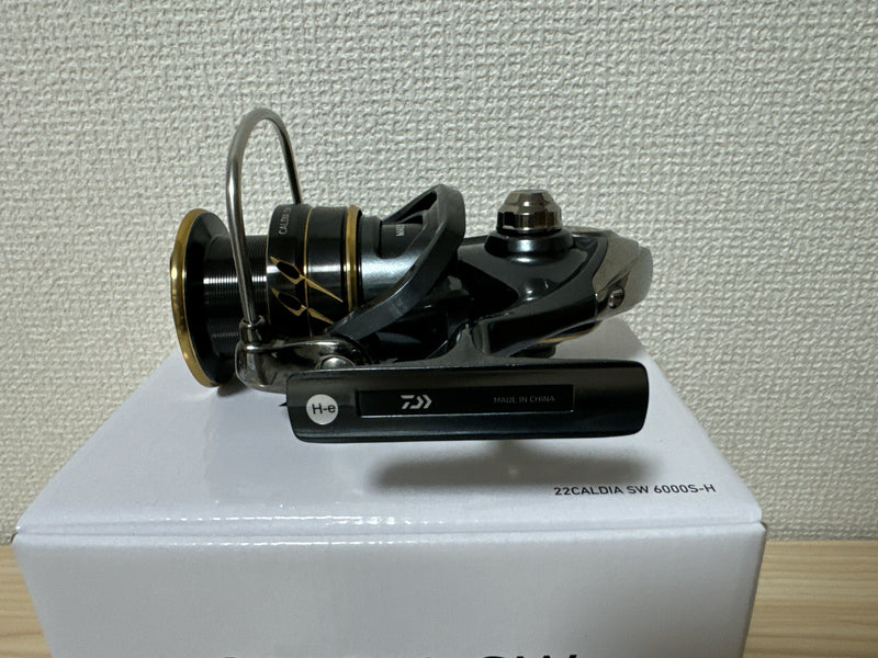 Daiwa Spinning Reel 22 CALDIA SW 6000S-H Gear Ratio 5.7:1 IN BOX