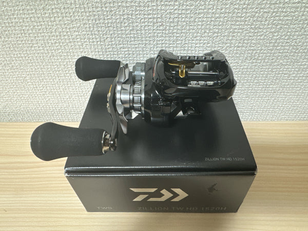 DAIWA Baitcasting Reel 18 Zillion TW HD 1520H Right Gear Ratio 6.3 IN BOX