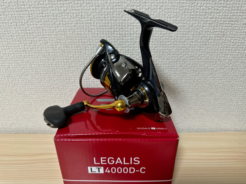 Daiwa Spinning Reel 18 LEGALIS LT4000D-C Gear Ratio 5.2:1 Fishing Reel IN BOX