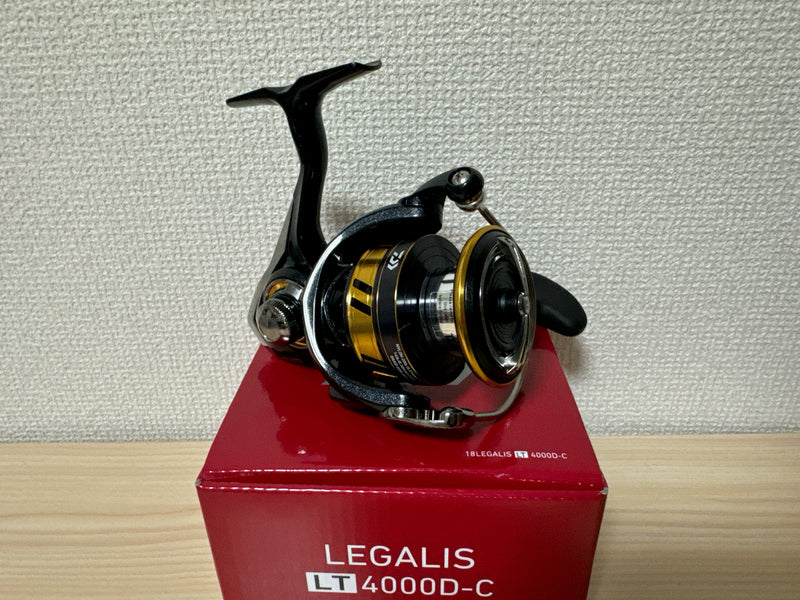 Daiwa Spinning Reel 18 LEGALIS LT4000D-C Gear Ratio 5.2:1 Fishing Reel IN BOX