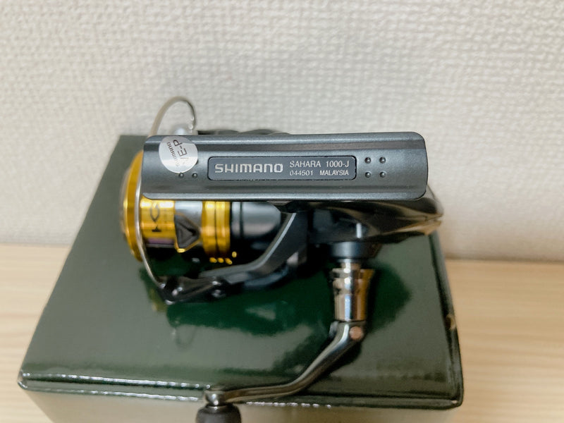 harga reel shimano sahara 1000 which are heavily used in various fields to catch a wide range of target fish Shimano 22 SAHARA 1000 Spinning