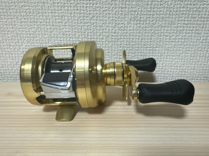 Shimano Baitcasting Reel 15 CALCUTTA CONQUEST 100HG RH 5RH821100 IN BOX