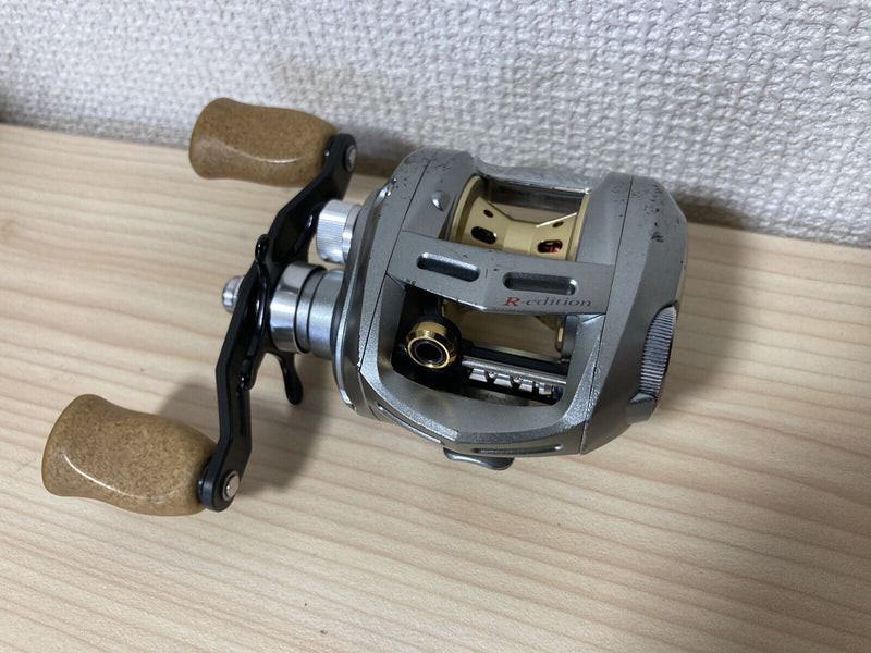 Daiwa Baitcasting Reel Alphas 103 R-Edition Right handed #L