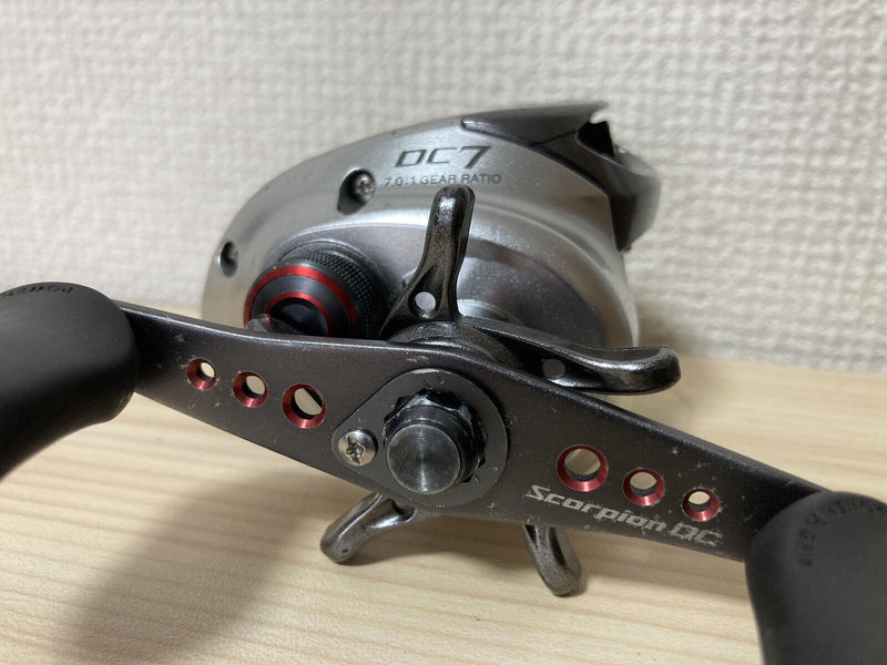 Shimano Baitcasting Reel 11 Scorpion DC7 Right Handed Gear Ratio 7.0:1