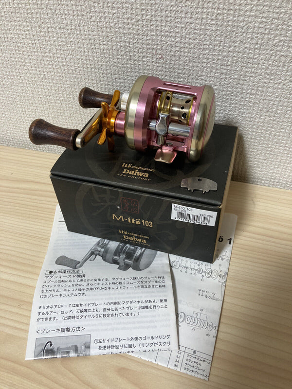 Megabass & Daiwa Collaboration Reel M-Ito 103 Right handle IN BOX