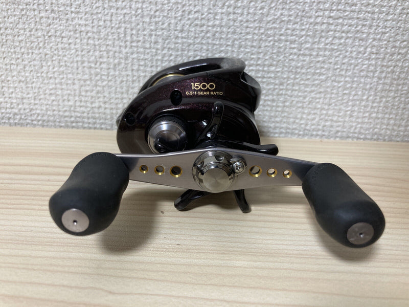 Shimano Baitcasting Reel 09 Scorpion XT 1500 Right Handed From Japan