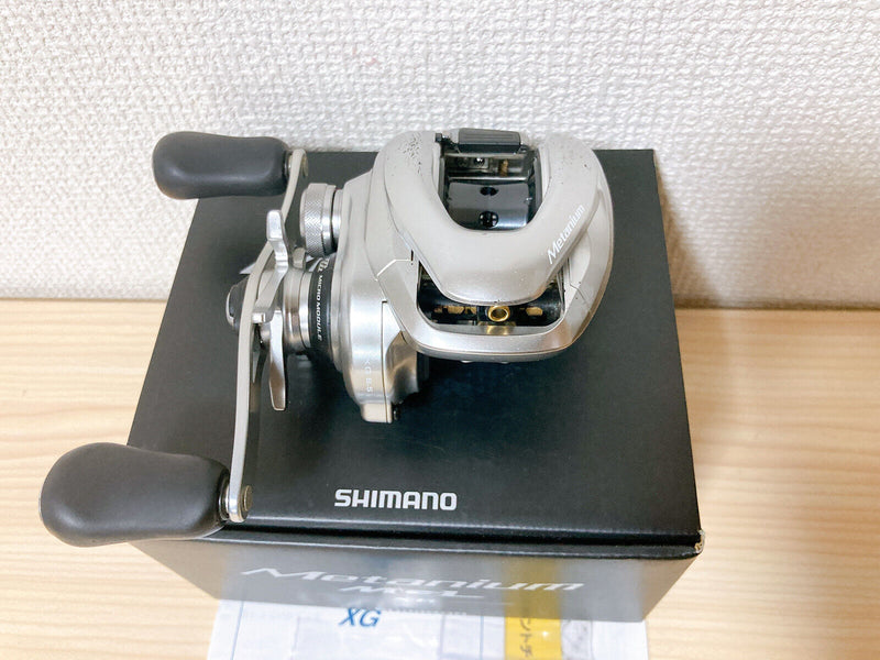 Shimano Baitcasting Reel 16 Metanium MGL XG Right Handed 5RH962100 IN