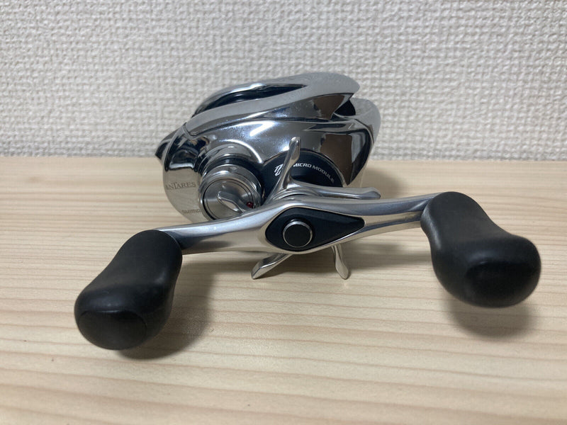 Shimano Baitcasting Reel 12 ANTARES Right RH750000 IN BOX