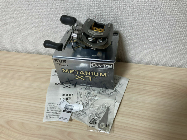 Shimano Baitcasting Reel 05 Metanium XT Right Gear Ratio 6.2:1 RH471000 IN BOX