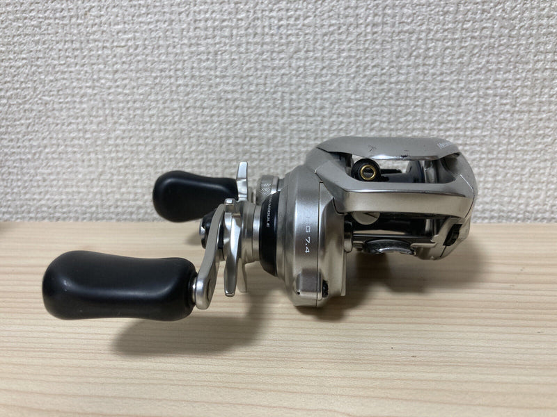 Shimano Baitcasting Reel 16 Metanium MGL HG Right Handle 5RH961100 IN BOX D-11