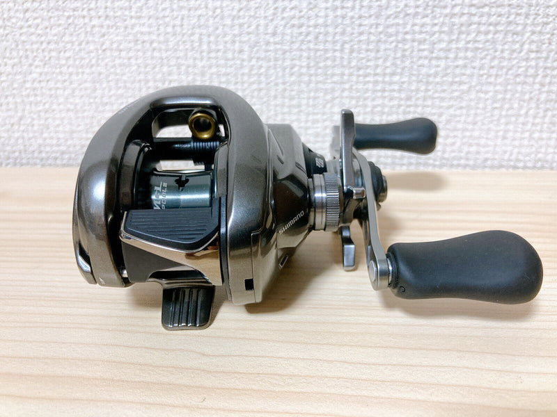 Shimano Baitcasting Reel 20 Metanium Right 5RL280000 Gear Ratio 6.2 IN BOX