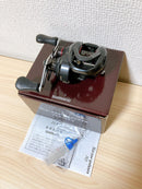 Shimano Baitcasting Reel 16 Scorpion 70XG Right Gear Ratio 8.2:1 IN BOX