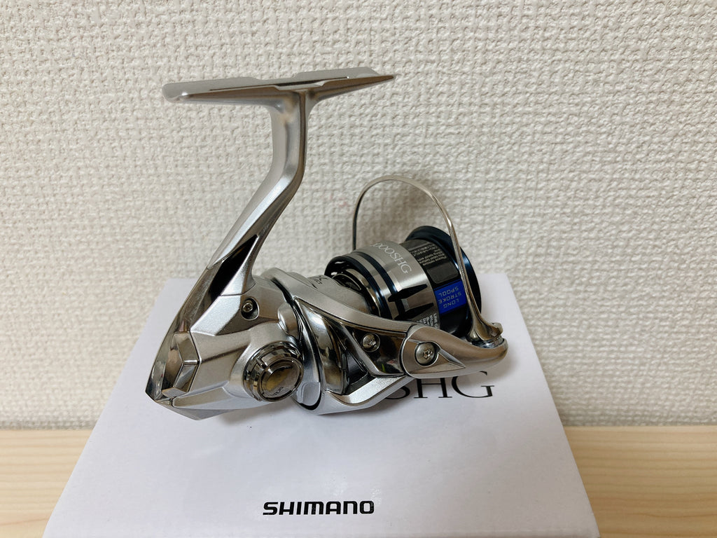 Shimano Spinning Reel 19 STRADIC C2000SHG 5SF27B020 6.0:1
