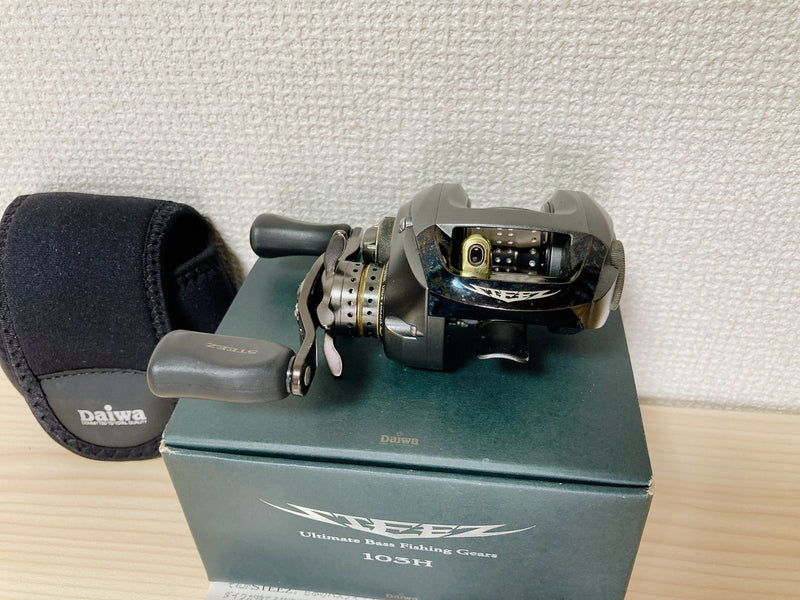 Daiwa Baitcasting Reel STEEZ 103H Right Handle Gear Ratio 6.3:1 IN BOX