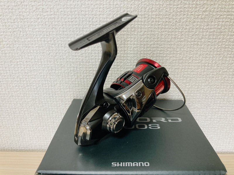 Shimano Spinning Reel 20 Vanford 2500S Gear Ratio 5.3:1 Fishing Reel IN BOX