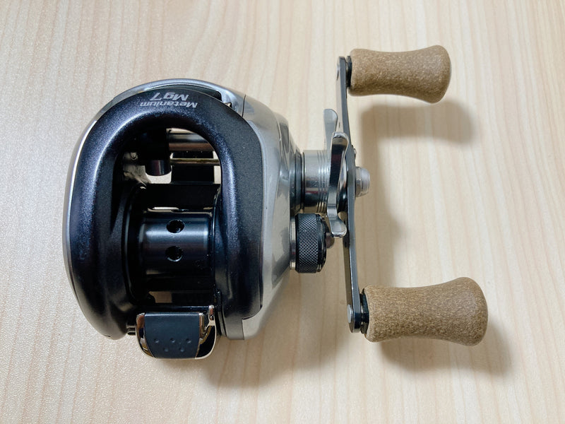 SHIMANO 13 METANIUM Right Hand BaitCasting Reel Excellent From