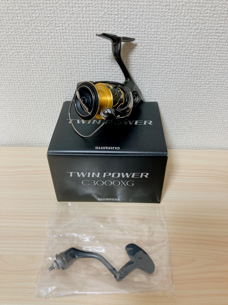 Shimano Spinning Reel 20 TWIN POWER C3000XG 6.4:1 Fishing Reel IN BOX