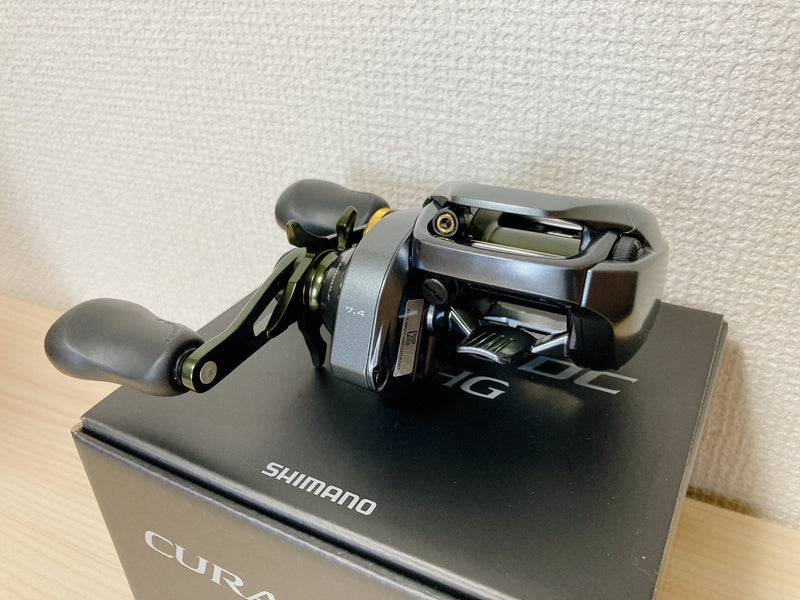 Shimano Baitcasting Reel 22 CURADO DC 200HG Right Gear Ratio 7.4:1 IN BOX