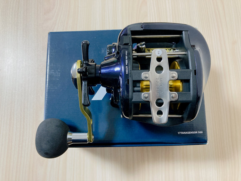 Daiwa Baitcasting Reel 17 TANASENSOR 500 Right 4.3:1 Fishing Reel IN BOX