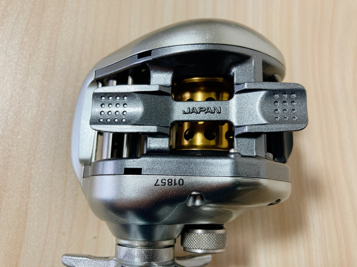 Shimano Baitcasting Reel 04 Scorpion Mg 1000 Right 6.2:1
