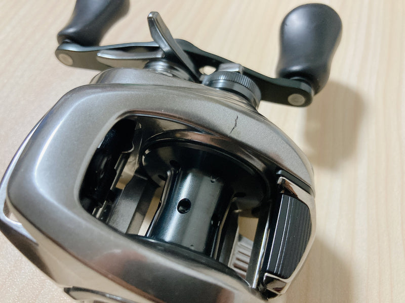 Shimano Baitcasting Reel 18 Bantam MGL HG Right Handed Gear Ratio 7.1:1 IN BOX