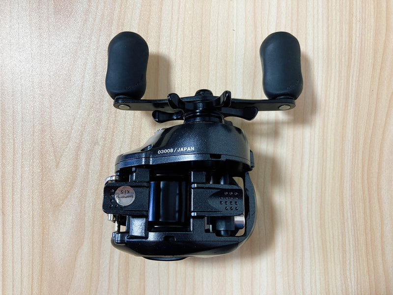 Shimano Baitcasting Reel 12 ALDEBARAN BFS XG Right Hand RH770000 IN BOX