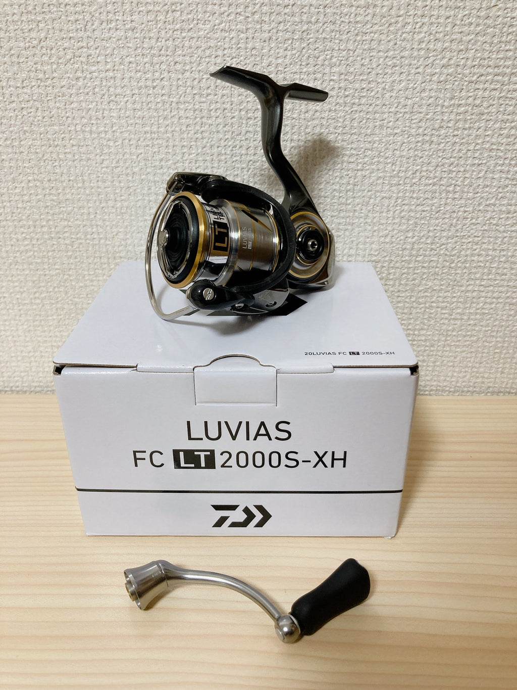 Daiwa Spinning Reel 20 LUVIAS FC LT2000-S-XH 6.2:1 Fishing Reel IN BOX