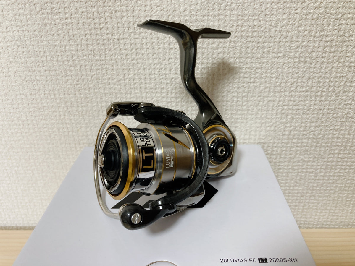フィッシング DAIWA LUVIAS FC LT 2000S-XH スピニングリール