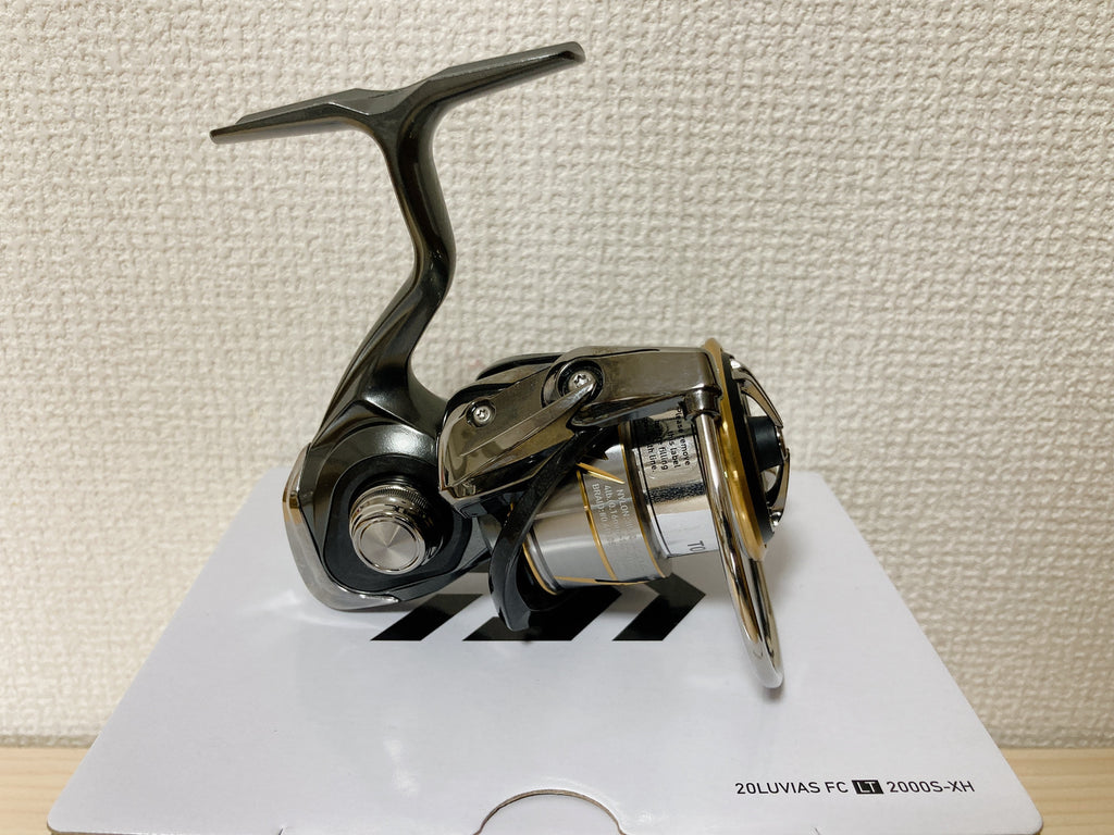 Daiwa LT2000S 20 LUVIAS FC LT 2000-S Spinning Reel - Silver/Black for sale  online
