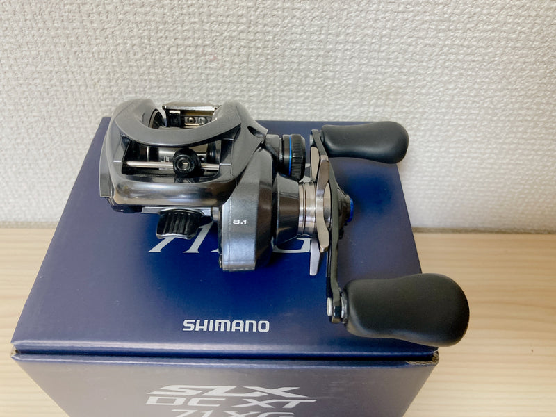 Shimano Baitcasting Reel 20 SLX DC 70XG RIGHT Gear Ratio 8.2:1 Fishing IN  BOX