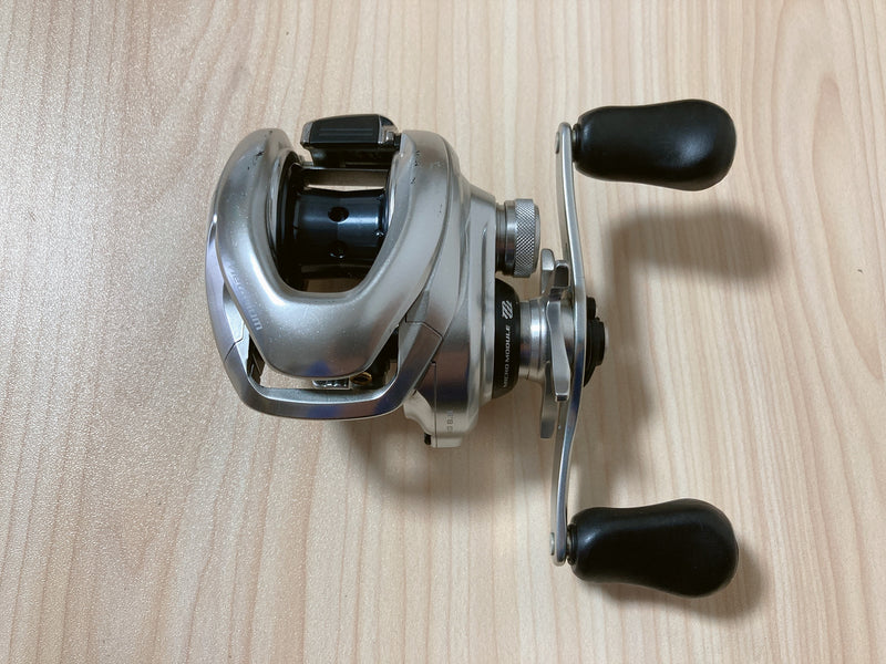 Shimano Baitcasting Reel 16 Metanium MGL XG Left Handle IN BOX