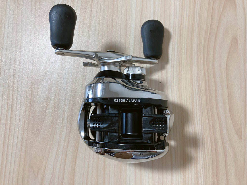 Shimano 12 Antares Left Bait Casting Reel Bass Fishing Used with