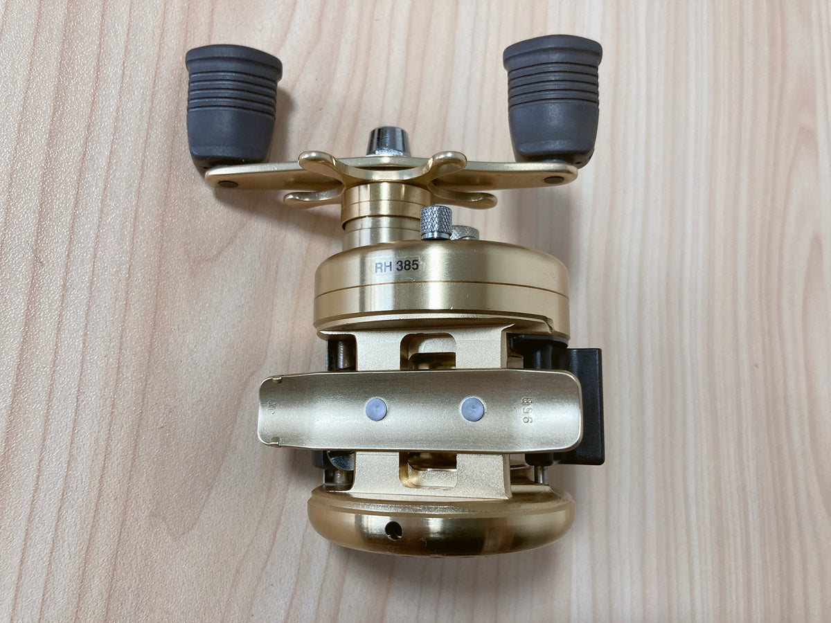 Shimano Baitcasting Reel CALCUTTA 51XT Left RH385051 Gear Ratio 5.0:1