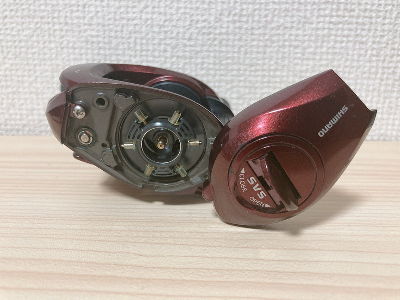 Shimano Baitcasting Reel 10 Scorpion XT 1000 Right Handed Gear Ratio 6.4:1