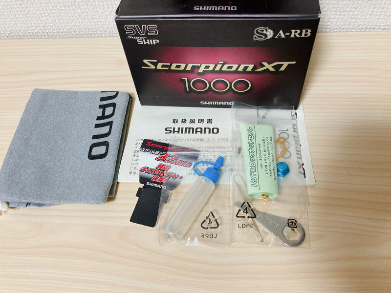 Shimano Baitcasting Reel 10 Scorpion XT 1000 Right Handed RH620000 IN BOX