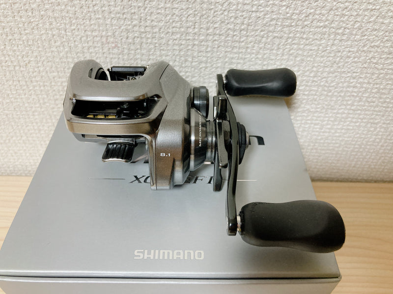 Shimano Baitcasting Reel 18 Bantam MGL XG Left Gear Ratio 8.1:1 5RL107000 IN BOX
