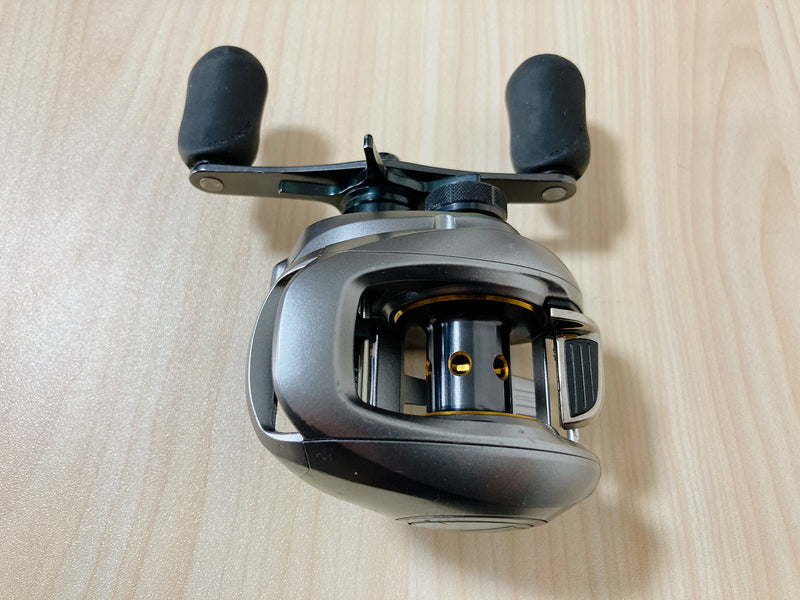 Shimano Baitcasting Reel 09 ALDEBARAN Mg7 7.0:1 Right Bass Fishing Reel