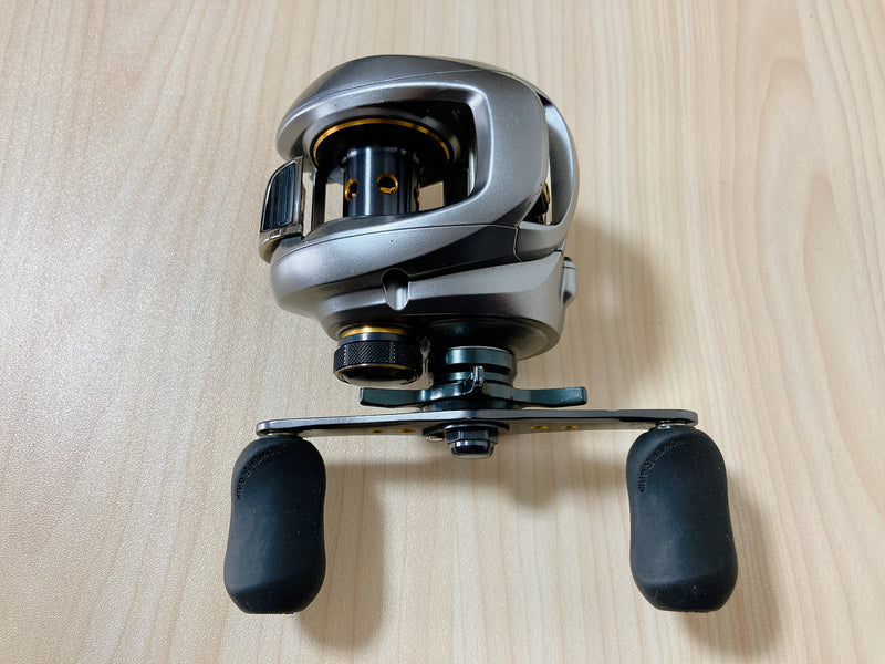 Shimano Baitcasting Reel 09 ALDEBARAN Mg7 7.0:1 Right Bass Fishing Reel