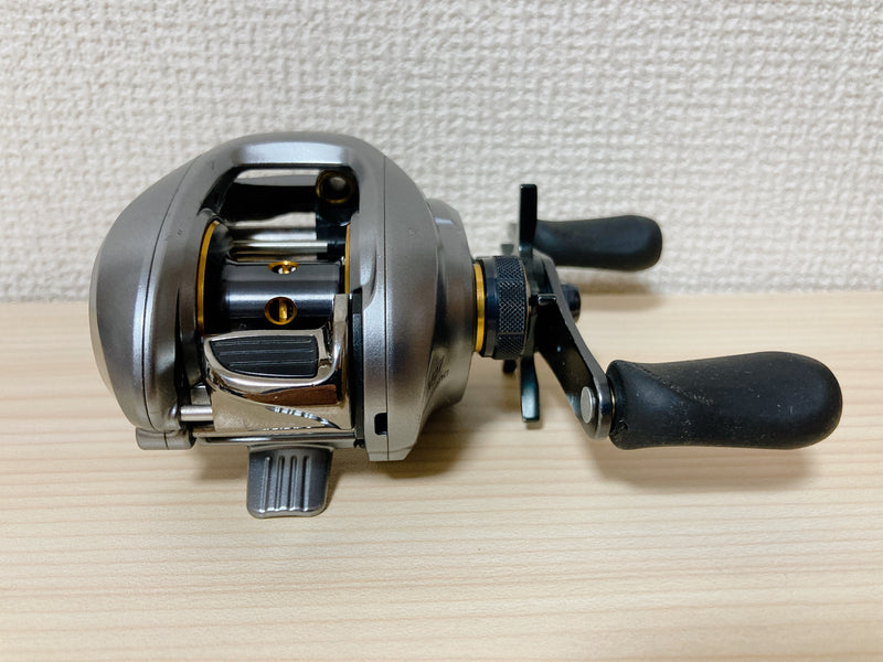 Shimano Baitcasting Reel 09 ALDEBARAN Mg7 7.0:1 Right Bass Fishing Reel